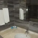 Uygulama Oteli̇ Ξενοδοχείο Σελτσούκ