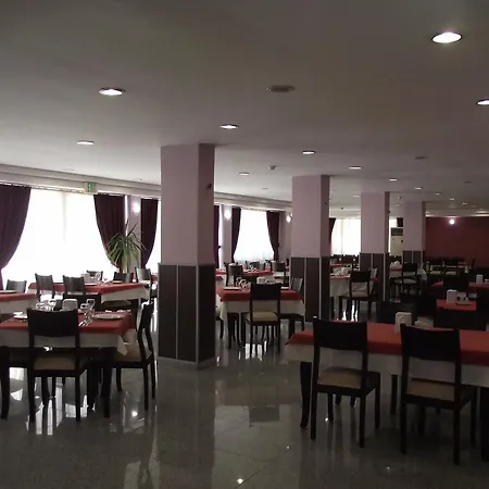 Uygulama Oteli̇ فندق