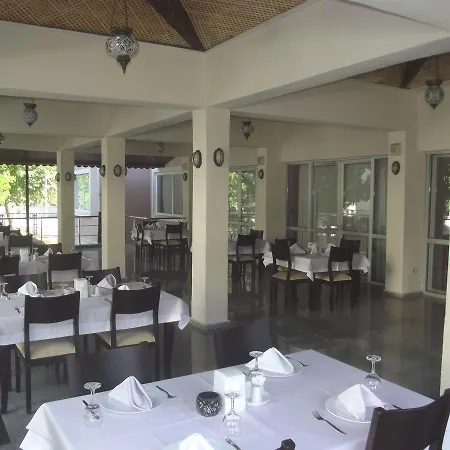 Hotel Uygulama Oteli̇ Selcuk